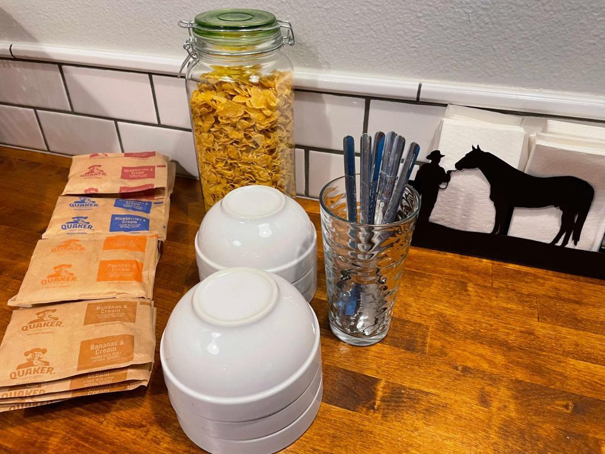 Four Oaks Bed And Breakfast 화이츠보로 외부 사진